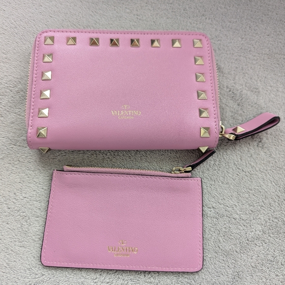 2 Piece! Valentino Garavani Rockstud Purple - Pink Wallet and Card Holder - Picture 2 of 16